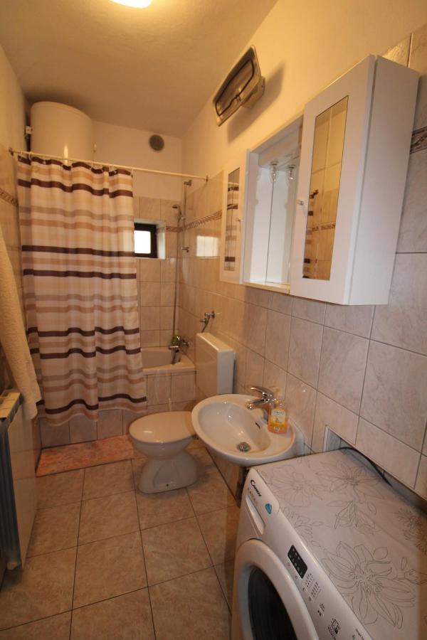 Apartments Grgorinic Pula Ngoại thất bức ảnh