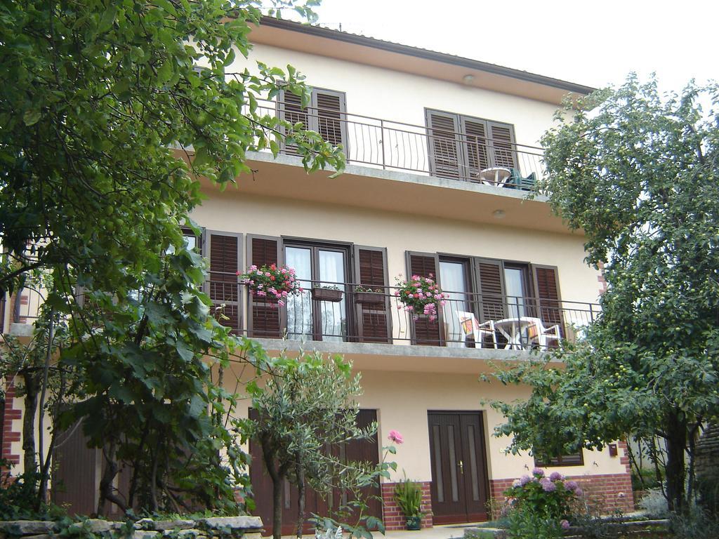 Apartments Grgorinic Pula Ngoại thất bức ảnh