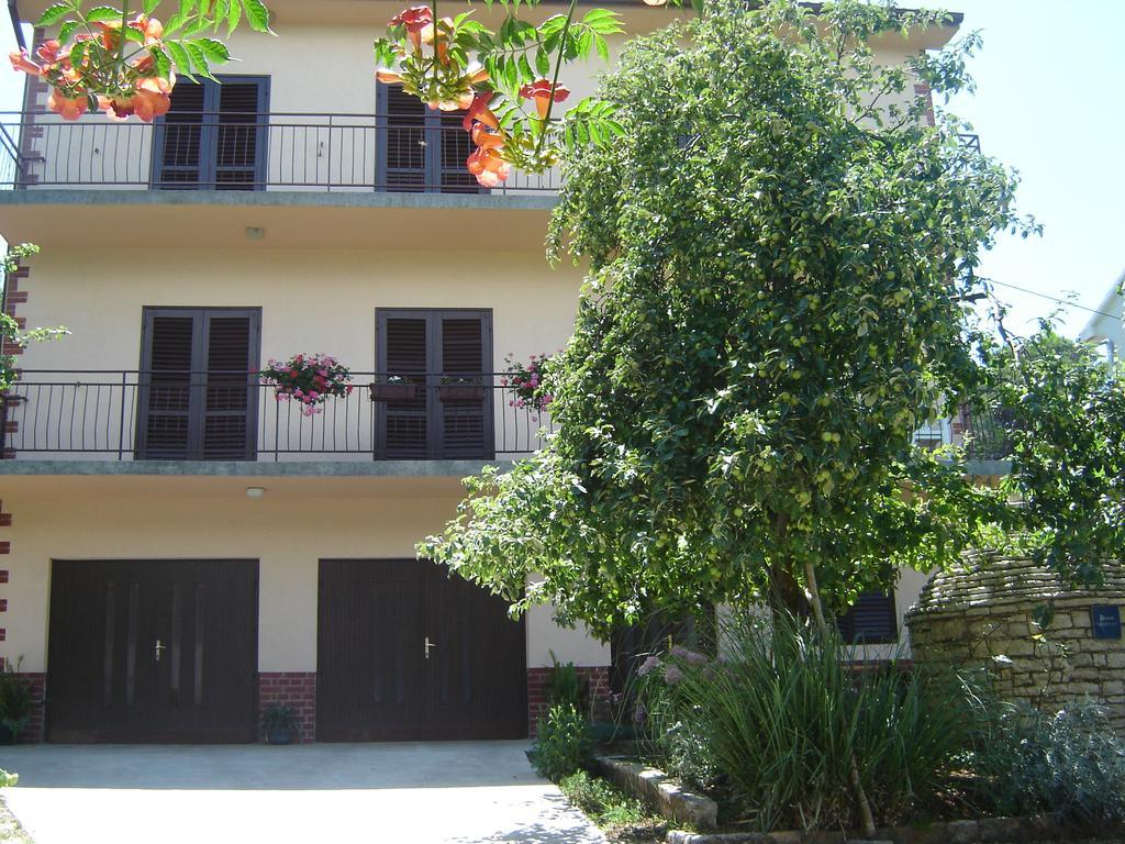 Apartments Grgorinic Pula Ngoại thất bức ảnh
