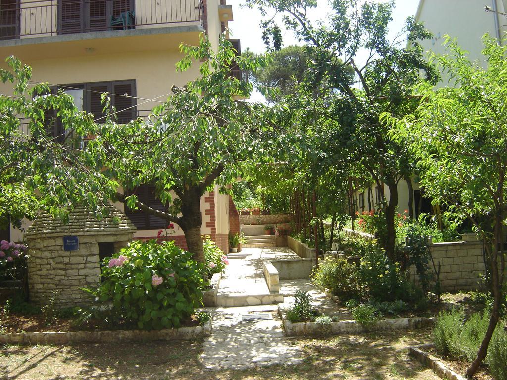 Apartments Grgorinic Pula Ngoại thất bức ảnh