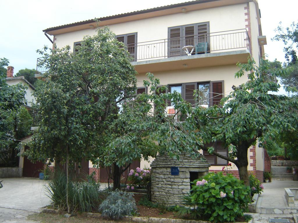 Apartments Grgorinic Pula Ngoại thất bức ảnh