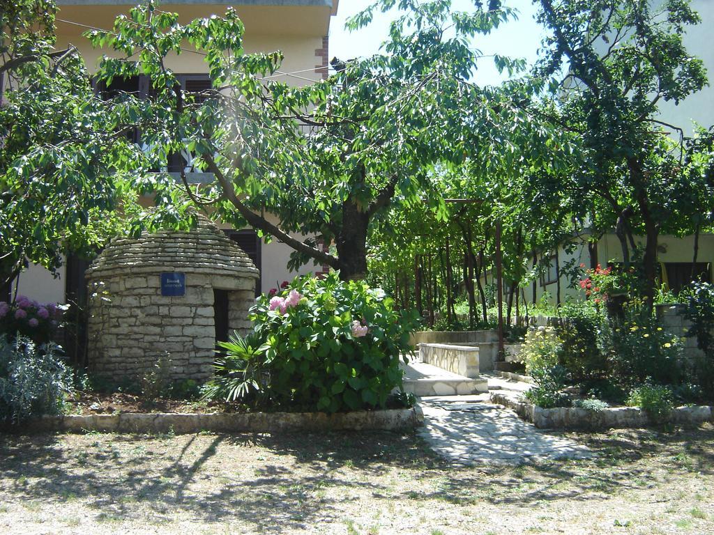 Apartments Grgorinic Pula Ngoại thất bức ảnh